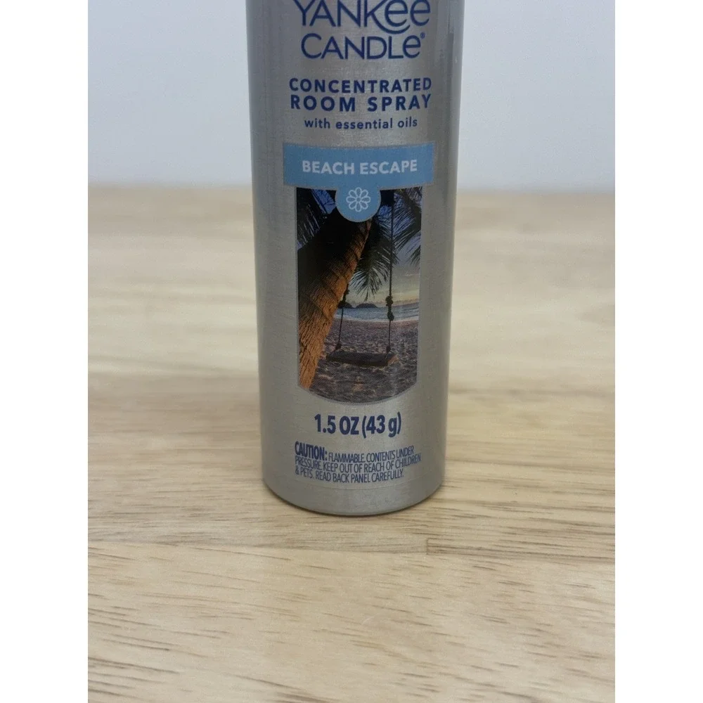 1 Yankee Candle OCEAN AIR Room Spray Perfume Mini 1.5 oz‎ - Picture 2 of 3